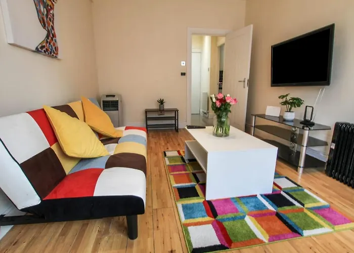 Rare Central London Gem Close To Transport Links